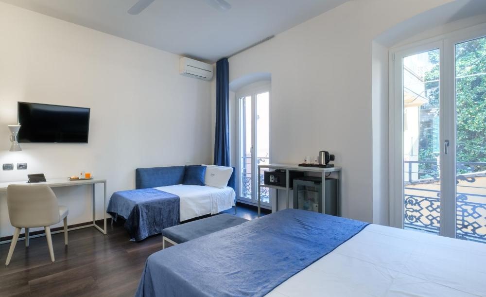 Hotel Touring Image 66