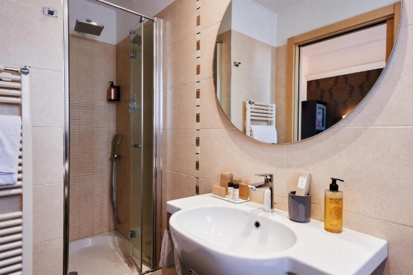Hotel Touring image 98